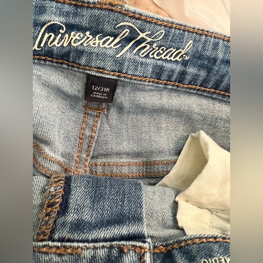 Universal thread for target skinny mid rise cuffed jean size 12